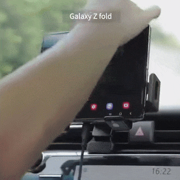 Auto-Grip Mechanism for Secure Hold While Driving